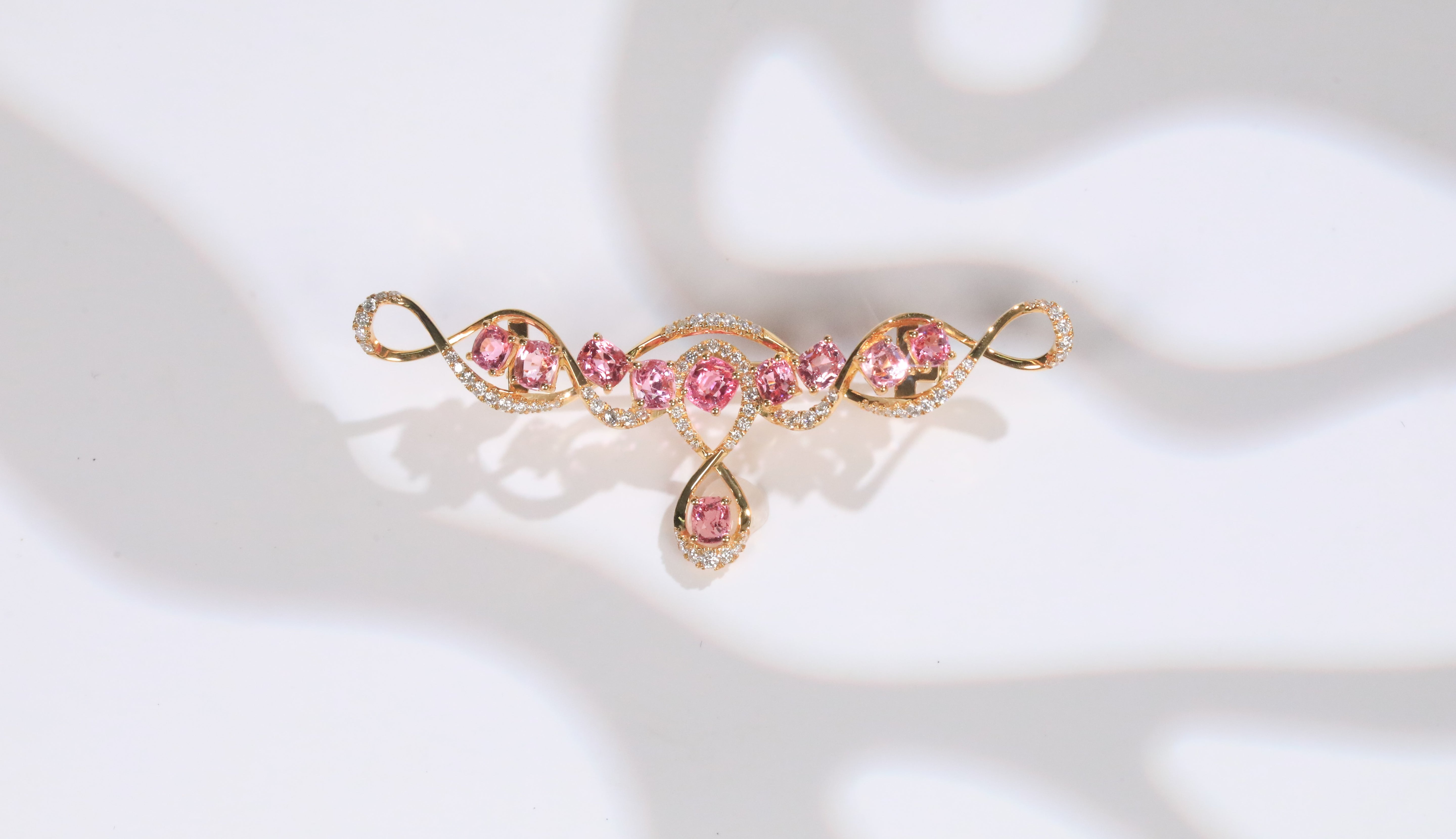 BROOCH